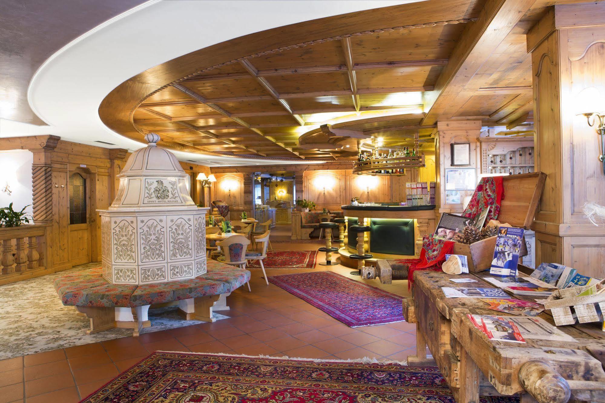 Sport Hotel Majare Pozza di Fassa Exterior photo